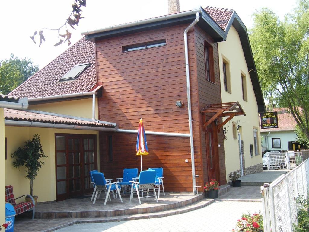 Veress Vendégház Hajduboszormeny Esterno foto